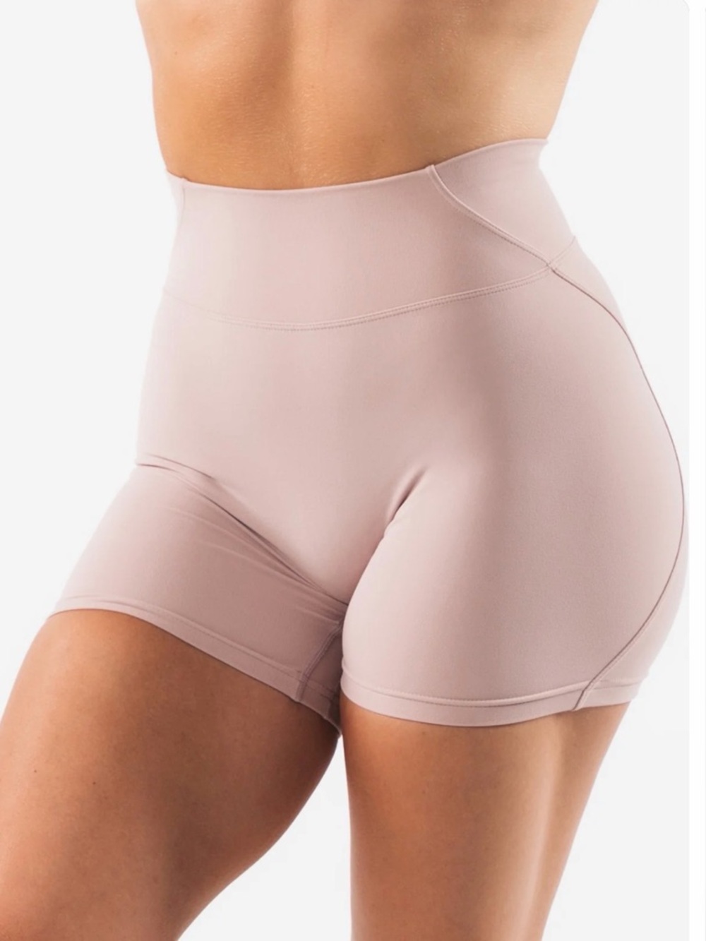 NWT Alphalete Aura Short - Porcelain